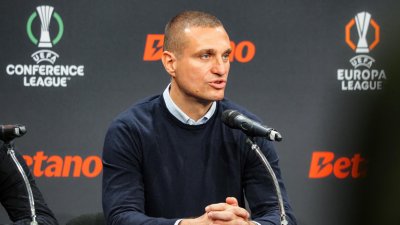 Видич: Арсенал се огъва, Сити ще е с титлата