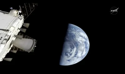 Плоскоземци смятат мисията Артемис 2 за фейк