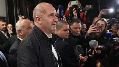 "Ел Мундо" за Румен Радев: Уникална личност