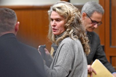 ВЕНДЕТАТА НА ЧЕРЕПА ИДВА: Жената на Божков осъди прокуратурата