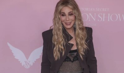 Отхвърлиха иска на Шер за попечителство над сина ѝ