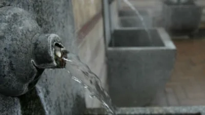 Термалните води на София изтичат в канала
