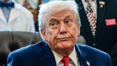 Тръмп сам си копае гроба: Все по-малко американци харесват политиките му