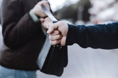 Разбиха група за джебчийски кражби в градския транспорт в Стара Загора