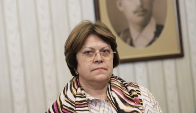Татяна Дончева: Крум Зарков има историческата съдба да събере редиците на БСП