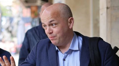 Сашо Симов ръси мозък: Путин прецака Манол Пейков!