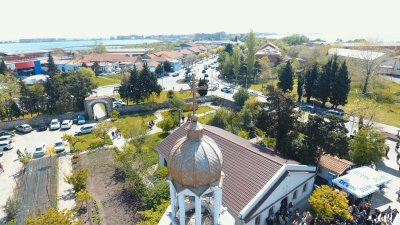 Поморие чества годишнината от създаването на Българската армия и Деня на храбростта