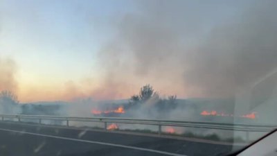 Пожар край &ldquo;Тракия&rdquo; затруднява движението