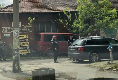 Само в Lupa.bg: Ето ги почернените роднини на загиналите край Ботевград