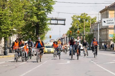 Велопоход затвори центровете на четирите най-големи български града