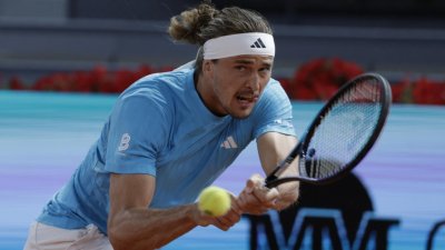 Саша Зверев оформи финалната осмица в Мадрид