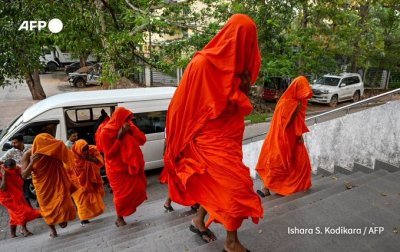 Арестуваха 22 будистки монаси със 110 кг канабис на стойност над $3.45 млн.!