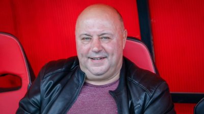 Разруха в "Надежда": Локо Сф остана и без шеф, Александър Георгиев поема кормилото