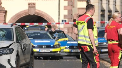 Психар се вряза в пешеходци в Лайпциг, жертвите са две