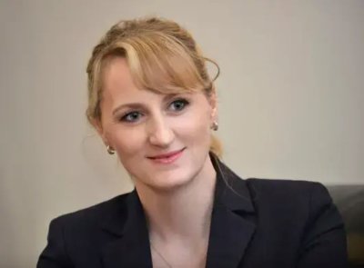 Кабинетът "Радев": Д-р Велислава Петрова-Чамова е с тапия от Кеймбридж, работила е в ООН