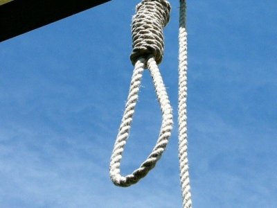 Зловеща гледка: Работници откриха обесен мъж край Гребната база в Пловдив