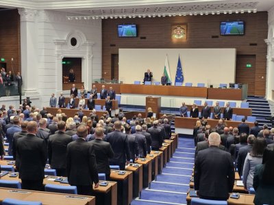 Много работливи: Само за ден депутатите внесоха 29 законопроекта