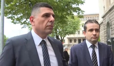 Мирчев и Божанов заплашиха бъдещото правителство