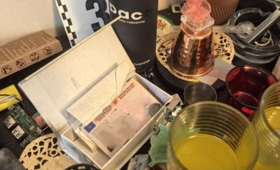 Разбиха престъпна група, теглила множество кредити с чужди лични данни (СНИМКИ)