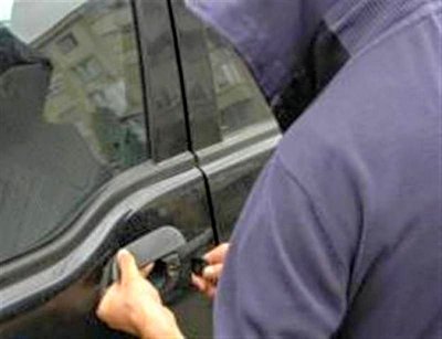 Арестуваха мъж от Стара Загора, откраднал кола в Банско