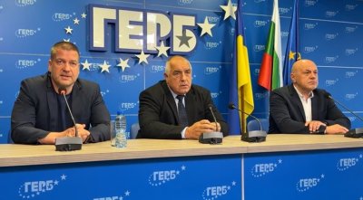 След изборите: ГЕРБ започва смяна на общински шефове 
