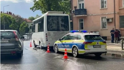 Пешеходец е с опасност за живота след удар от автобус в Пловдив