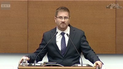 "Възраждане" иска нулев ДДС за основните храни
