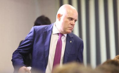 Иван Гешев осъди прокуратурата за 130 000 евро