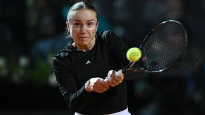 Свитолина се разправи с Швьонтек