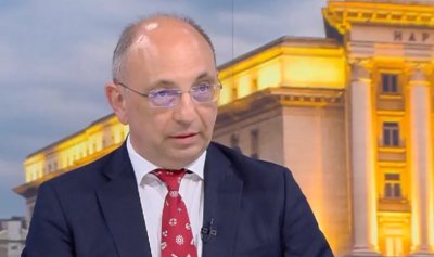 Николай Василев: Не еврото вдига цените в България
