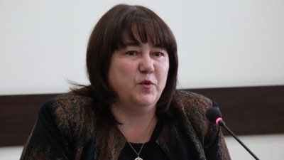 Гълъб Донев върна под крилото си Росица Велкова