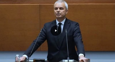 Костя изригна в НС: Премиерът Радев се превърна в "дърво на мълчанието" 
