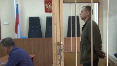 Русия обяви за луди и арестува двама естонци, поискали убежище