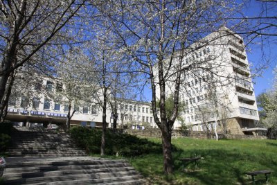 Разследват габровската болница