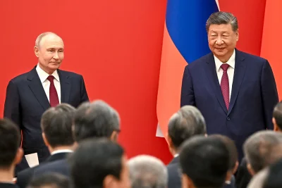 Визитата на Путин в Пекин срина акциите на "Газпром"