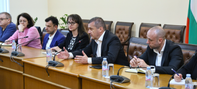 МС разработва план да осигури и най-затънтените места с интернет
