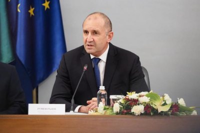 Радев към търговските вериги: И у нас няма да има прекомерни надценки, както в Германия 