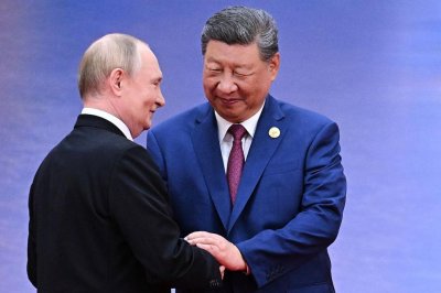 Китай и Русия удължават договора за добросъседство