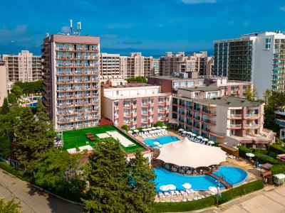 Хотелиерите в беда: Слънчев бряг без вода, закъсаха с храната и хигиената