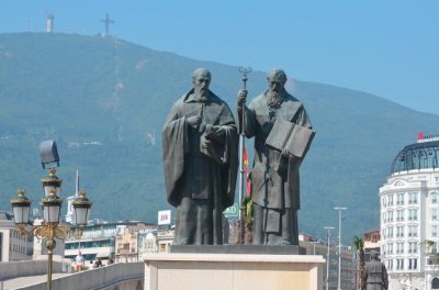 Северна Македония чества 24 май със собствена историческа интерпретация за Кирил и Методий