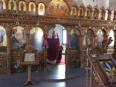 Празник е - облечете светли дрехи