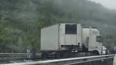 ВНИМАНИЕ! Тежка катастрофа блокира движението на "Тракия"