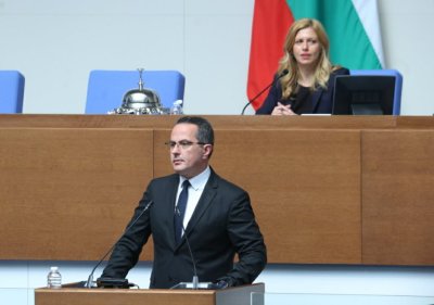 Цончо опъна нервите на Доцова по време на дебатите за "Лукойл"