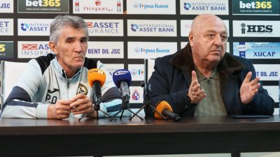 Венци Стефанов: Достанич остава!
