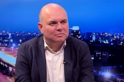 Владо Панев опсъди ПИК за 25 бона, нарекли го "педофил"
