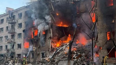 Русия атакува Киев с "Орешник", най-малко 4 са загиналите 