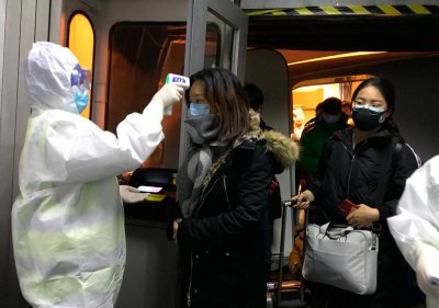 Турция върна в Китай пътничка, след подозрения за новия вирус
