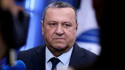 Хасан Адемов: Не трябва да се ревизират права на уязвими групи