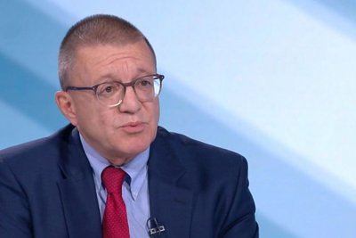 Бойко Ноев: Не очаквам от Радев завой във външната ни политика