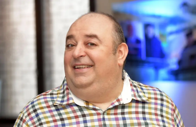 Любо Нейков ще става дядо